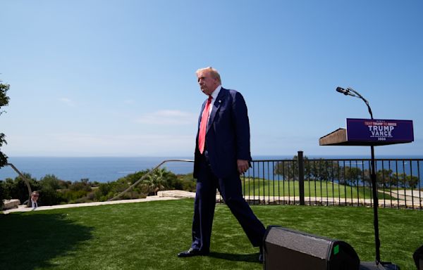 Trump 'knock[s] the hell' out of California during fundraising jaunt to the state