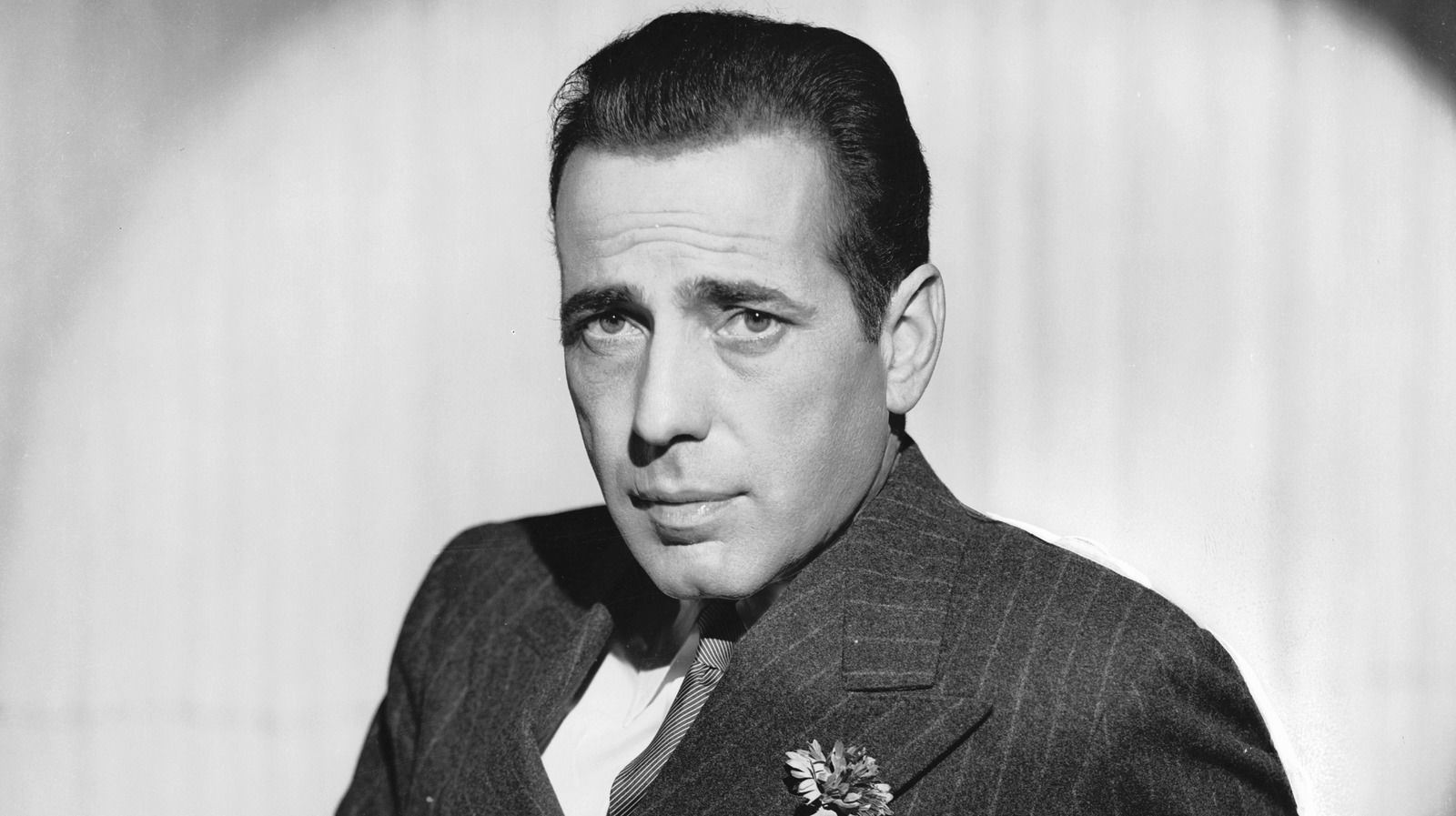 The Drink Humphrey Bogart Always Sipped On His Movie Sets