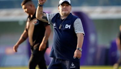 Un nuevo informe forense sobre la muerte de Maradona pone en duda la responsabilidad médica