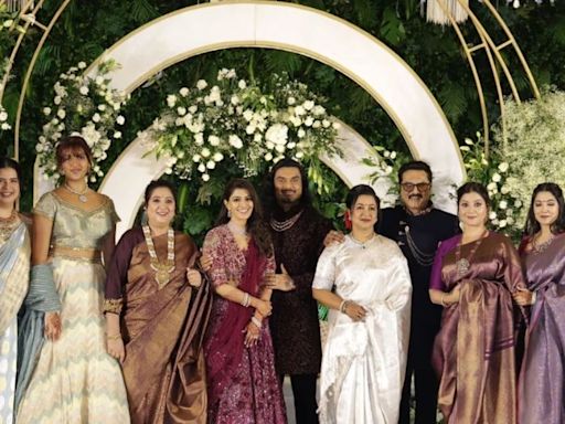 Inside Varalaxmi Sarathkumar-Nicholai Sachdev’s Star-studded Wedding Reception In Chennai - News18