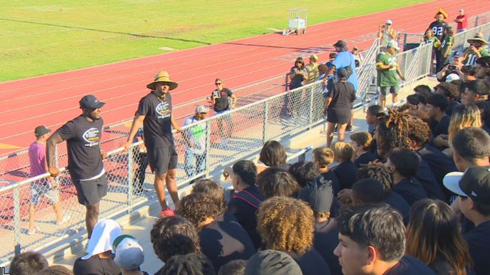 NFL stars Jordan Love and Krys Barnes host second annual free football camp in Bakersfield