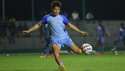 Who is David Lalhlansanga, the I-League striker looking to make a name in the Indian football team?
