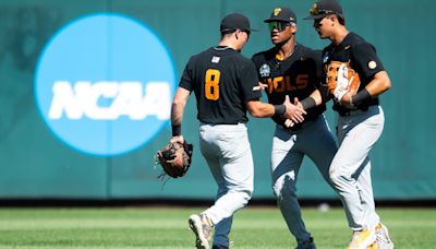 What time is the College World Series today? Schedule, score for CWS Game 3 of championship series