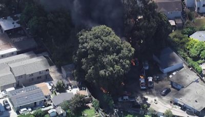 Fire breaks out in Hayward neighborhood; several vehicles in flames