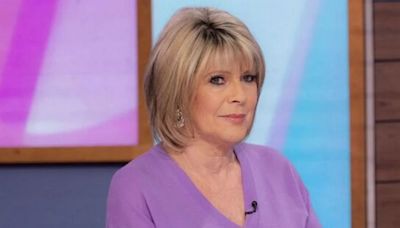 Ruth Langsford says 'sorry' as host flaunts flowers after Eamonn Holmes split