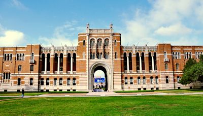 Student EMTs Answer the Call on Rice University Campus