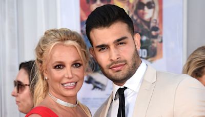 Britney Spears y Sam Asghari están oficialmente divorciados y solteros