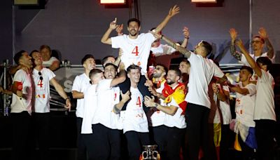 Federación Gibraltar se queja a la UEFA por cánticos de futbolistas españoles en celebración Eurocopa