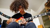 10 mistakes every beginner guitarist makes