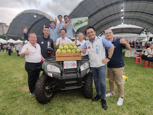 新北柚農張讚群第五度奪特等獎最風光 「柚饗新北」產地展售會人潮湧現 | 蕃新聞