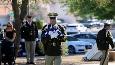 Park renamed to honor fallen Las Vegas police officer — PHOTOS