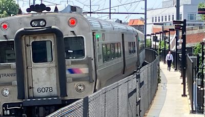 After 2-hour Amtrak, NJ Transit service suspension, trains start to roll