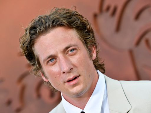 The Bear’s Jeremy Allen White wants to do his own singing in Bruce Springsteen biopic