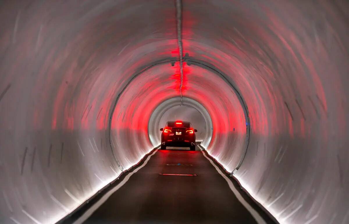 Vegas Loop tunnel reaches off-Strip resort