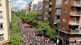 Tausende demonstrieren für Verbleib von Spaniens Regierungschef Sánchez im Amt