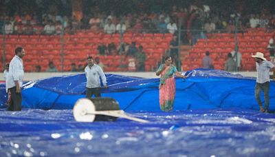 ... Qualify For Playoffs After Match Against Gujarat Titans Abandoned Due To Rain