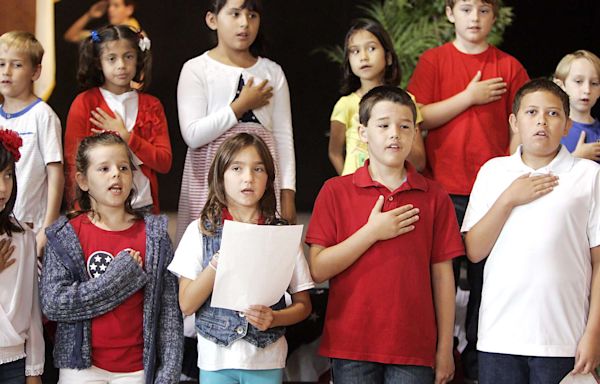 Maryland Elementary School Tries To Force Students To Say The Pledge