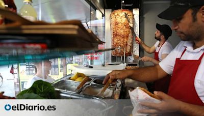 'Dönerflación': cuando la izquierda quiere intervenir el precio del kebab en Alemania
