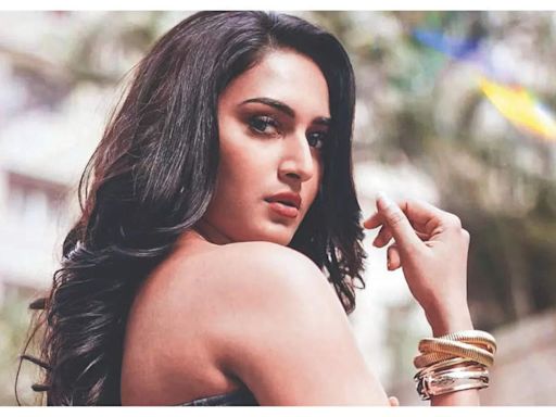 Erica Fernandes: Being away from the limelight has been a humbling experience - Times of India