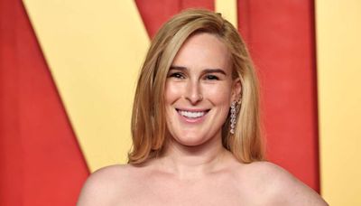 Rumer Willis Snuggles With 'Tiny Sunshine' Louetta in Joyful Video