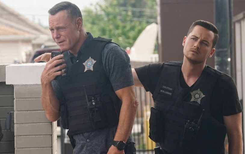 As Jesse Lee Soffer Returns To Chicago P.D., Here's What Jason Beghe Told Us About ...