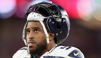 Commanders LB Bobby Wagner already showing his leadership skills