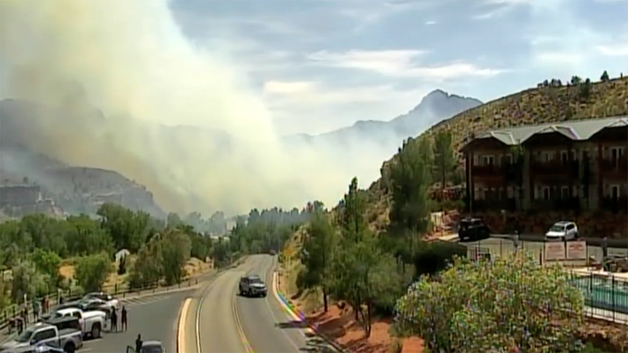 Brush fire breaks out in Rockville near Zion National Park, multiple structures threatened