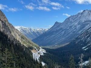 North Cascades Highway prepares for possible mud and snow slides