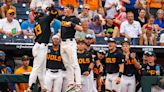 FINAL: No. 1 Tennessee beats No. 4 North Carolina 6-1 in College World Series