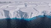 在全球沸騰時代，日本觀測隊探索南極「冰棚」融化之謎