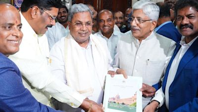 Karnataka OBC leaders to meet CM Siddaramaiah on October 7 to press for implementing caste census report