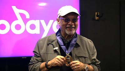 Omar Alfanno, creador de éxitos de Marc Anthony, Gilberto Santa Rosa y Willie Colón fue nombrado miembro honorario de Apdayc
