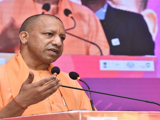 Yogi Adityanath revives nameplate diktat for UP eateries 2 months after SC halted Kanwar Yatra order