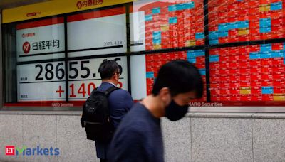 China stocks fall on economic data; HK jumps