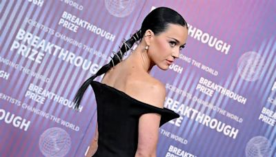 Katy Perry se corta la melena, pregunta a sus seguidores qué les parece y la opinión es unánime