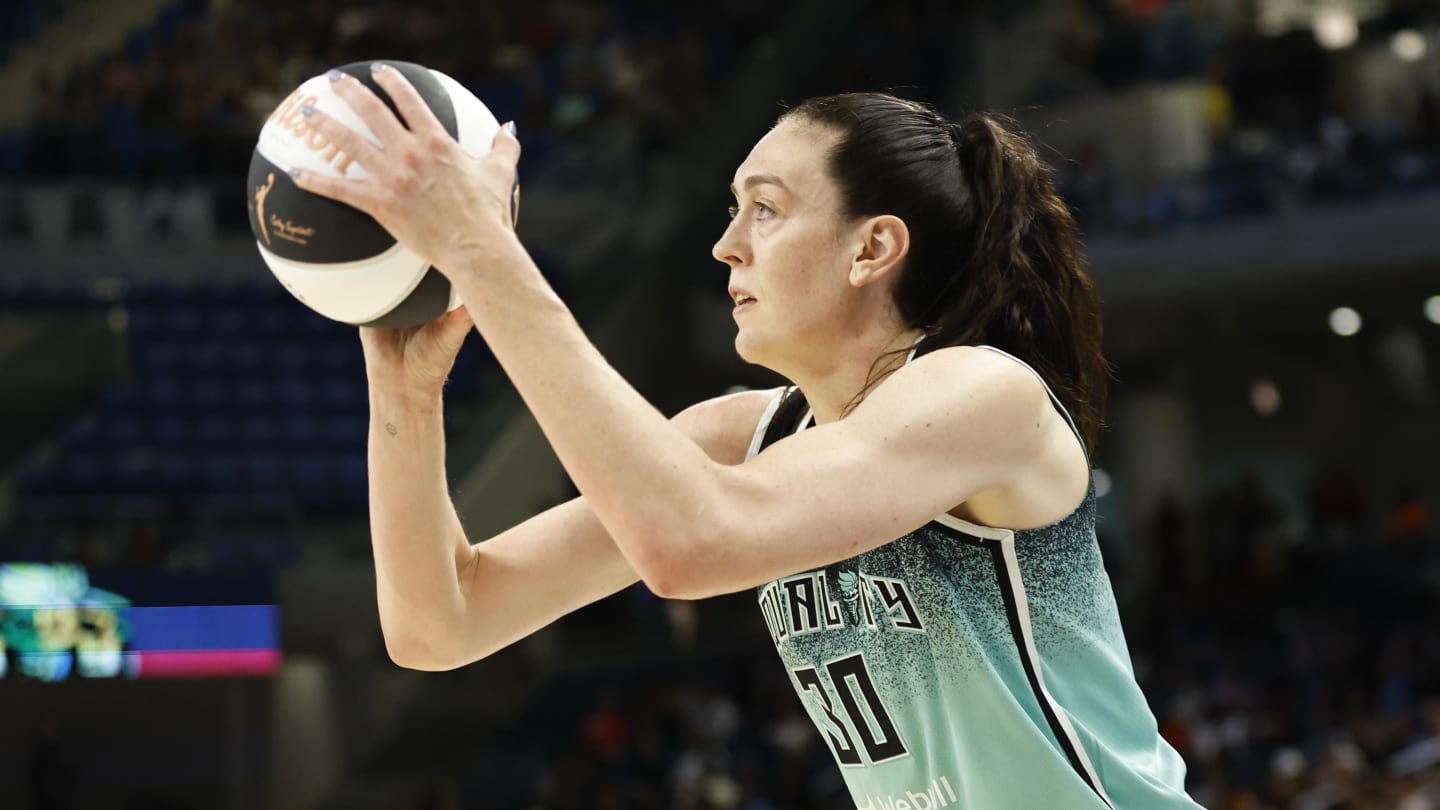 WNBA Record Not Enough For Liberty to Cool Mercury