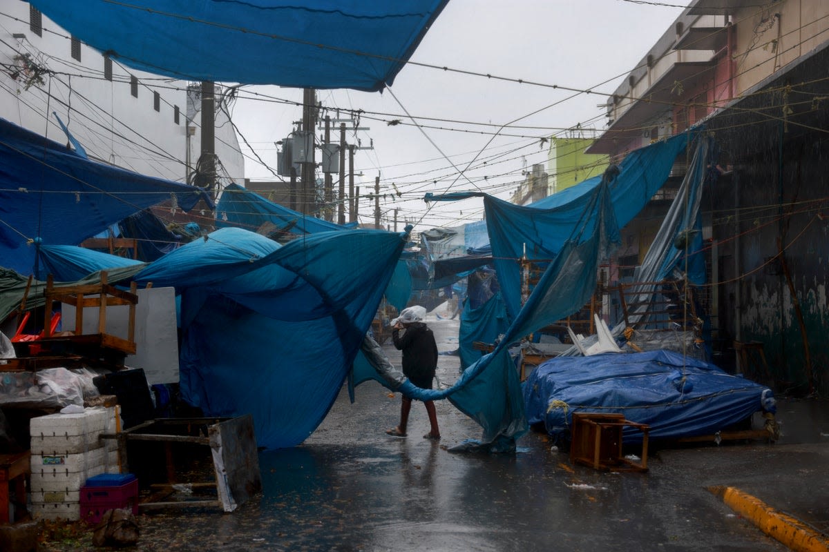 Hurricane Beryl live updates: Storm makes landfall in Mexico as threat grows for Texas