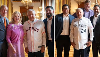 Así fue la reunión de AMLO con jugadores y directivos de los Astros y Rockies | FOTOS