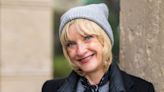 Jane Horrocks blames council for not gritting roads after breaking wrist