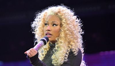 Nicki Minaj Gives Fans Surprise Duet With This ‘80s Icon During ‘Pink Friday 2’ Tour