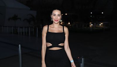 Um mês após dar à luz, Mel Fronckowiak chega de vestido recortado no Rock in Rio