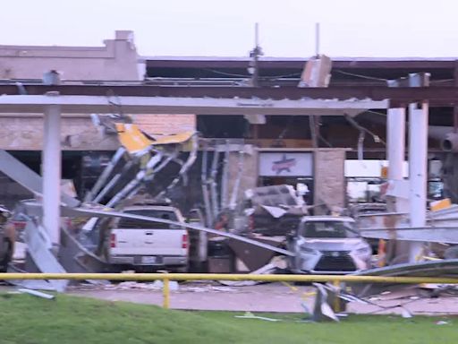 At least 5 dead, dozens injured in reported tornado outbreak in Cooke, Denton counties
