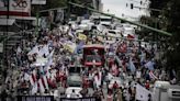 Grupos sociales protestan contra el Gobierno y la falta de acceso al agua en Costa Rica