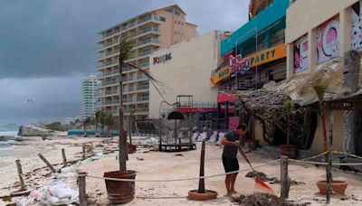 Huracán Beryl toca tierra en Texas con marejada y fuertes vientos - El Diario - Bolivia