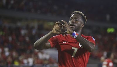 2-0. Panamá sufre y Guyana resiste, pero se desmorona en tres minutos del segundo tiempo