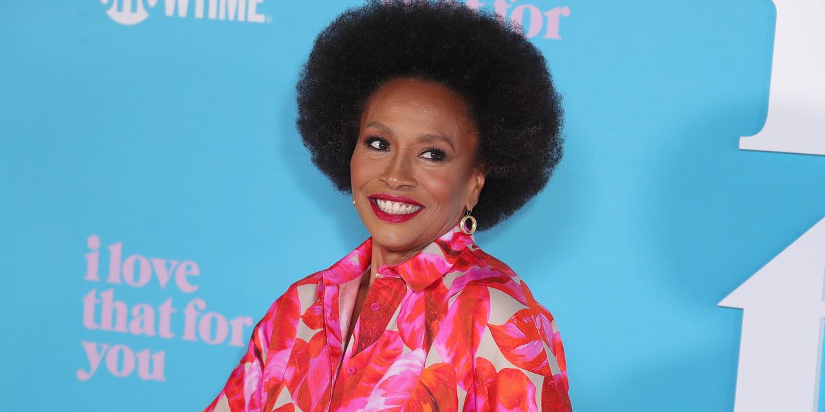 Jenifer Lewis says the gays 'made her career' & 'paid her mortgage'