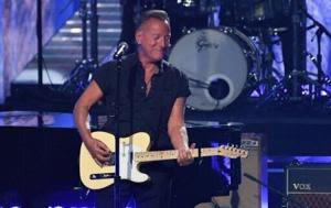 Bruce Springsteen is officially a billionaire | Fox 11 Tri Cities Fox 41 Yakima