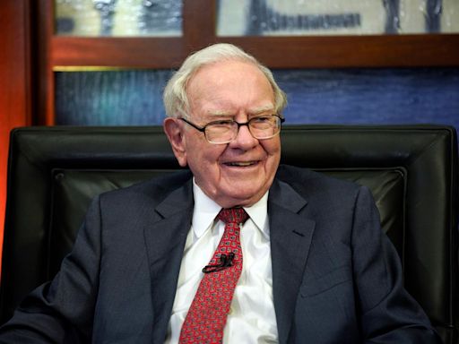 All 41 Stocks Warren Buffett Has In Berkshire Hathaway's Portfolio