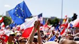 La justicia europea le pone un freno a Polonia, uno de los gobiernos más empoderados por la guerra de Ucrania