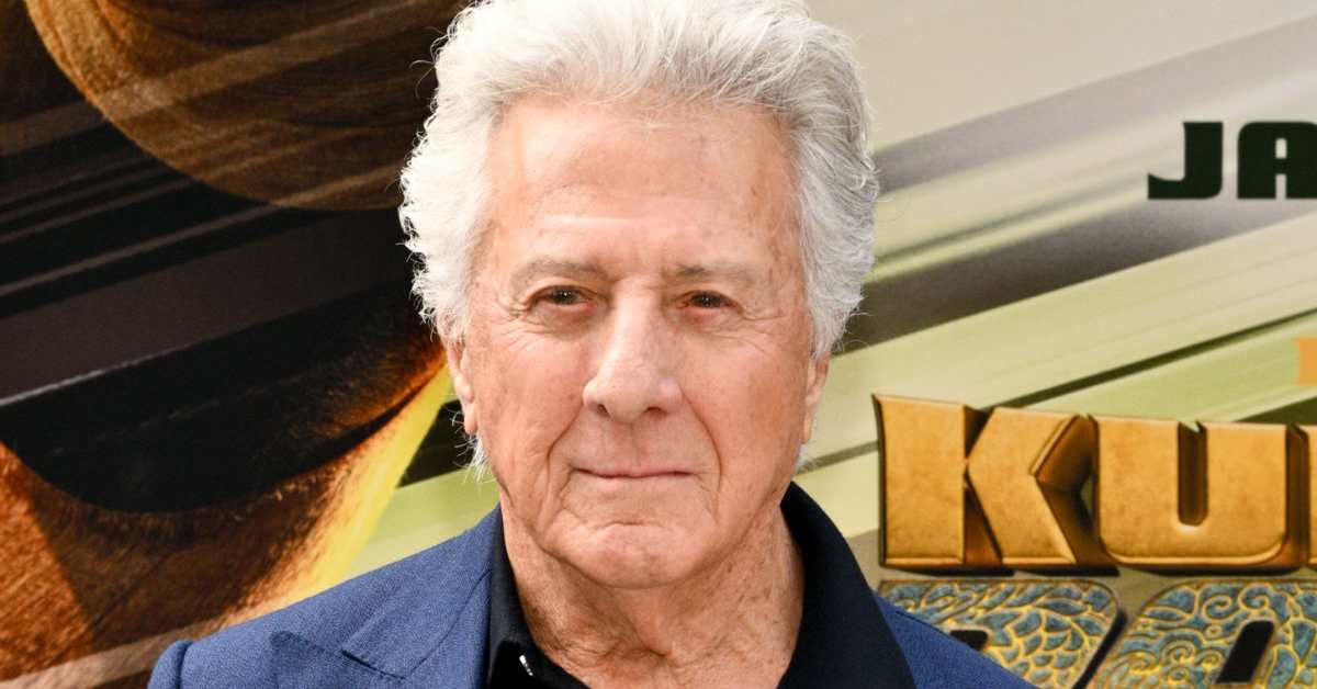 Dustin Hoffman, 87, Looks Unrecognizable During Rare Outing in New York